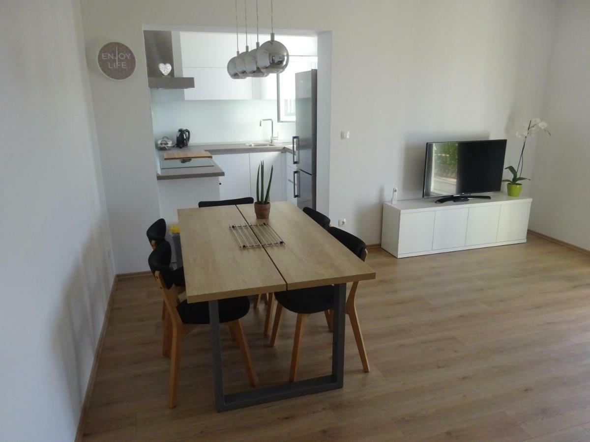 Apartment Duce Omis Luaran gambar